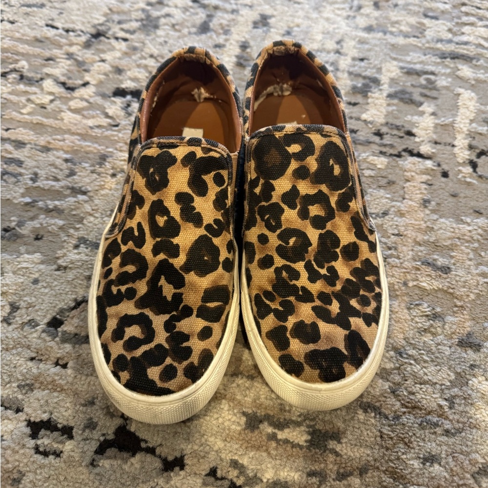 Steve Madden Slip Ons